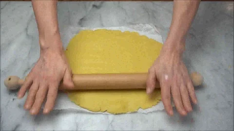 Frolla di pasta Vidéo 123301344