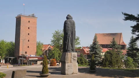 FROMBORK, POLAND - SEPTEMBER 9 2023: Monument of astronomer Nicolaus Copernicus Stock Footage 298880778