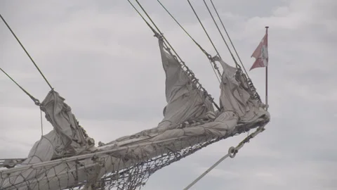 Front of bow on old ship 스톡 동영상 326214027