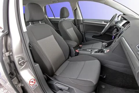 Front car seats Фото