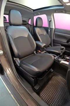 Front car seats Фото