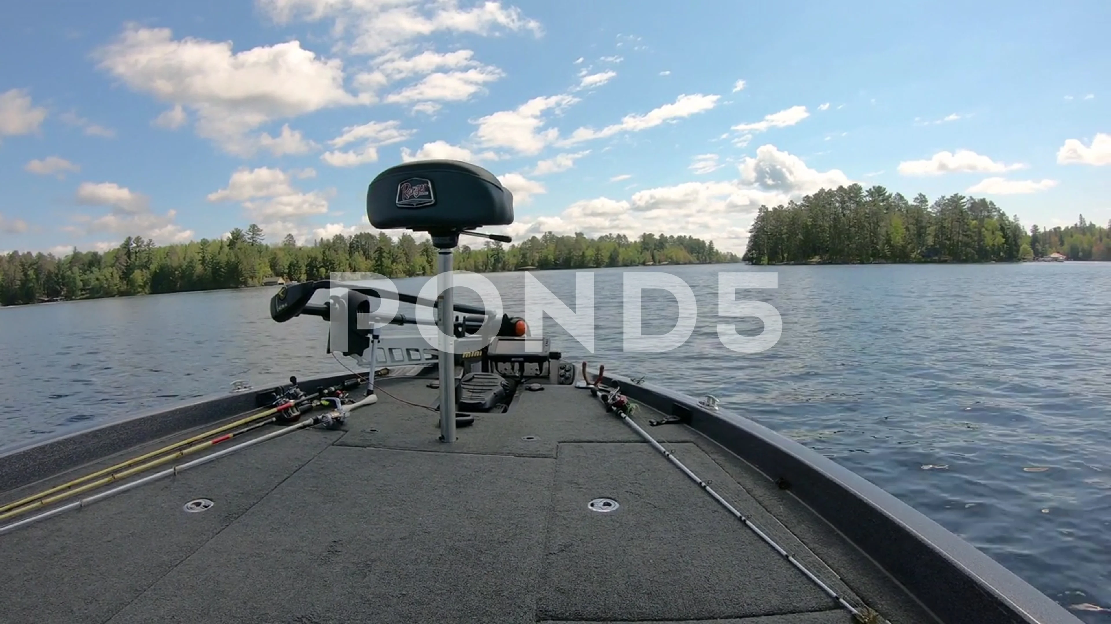 https://images.pond5.com/front-deck-bass-fishing-boat-footage-200053358_prevstill.jpeg