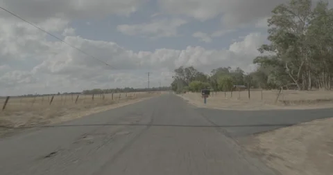 Front driving plate - Borden Road at Mile 2, Clay Видео 293566954