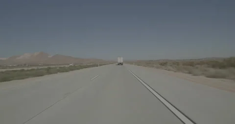 Front driving plate - Highway 14 at Backus Road, Actis Vídeos de archivo 293704823
