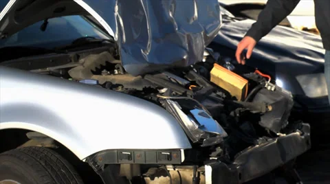 Front Hood Smashed Видео 36806718