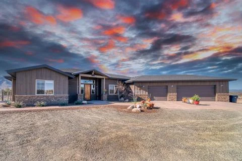 Front of a house Stock Photos