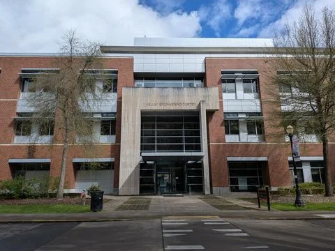 Front of the Kelley Engineering Center at Oregon State University 写真素材