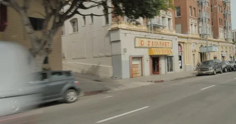 Front left driving plate - Eighth St at Berendo Street, Koreatown LA Vidéo 113783345