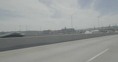 Front left driving plate - Highway 99 at South Atlantic Street, Seattle Vídeo Stock 255390154