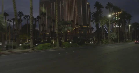 Front left driving plate - Las Vegas Boulevard at Four Seasons Drive, Las Vegas Видео 294205703