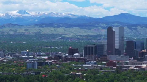 Front Range skyscraper skyline buildings Mile High City of Denver Colorado Vídeos de archivo 337160922