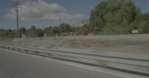 Front right driving plate - Highway 126 at Mile 31, Lake Piru Stockbeeldmateriaal 294695080