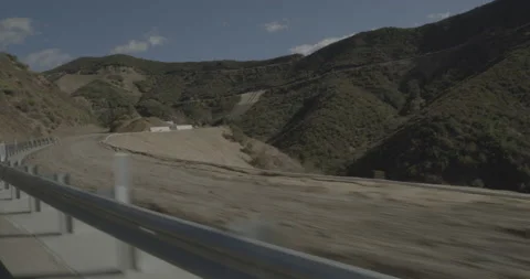 Front right driving plate - Highway 33 at Mile 24, Ojai Vídeos de archivo 294717396