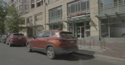 Front right driving plate - Pennsylvania Avenue NW at 24th Street NW, Washington 스톡 동영상 252105086