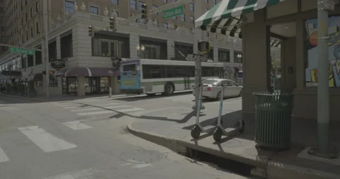 Front right driving plate - Union Avenue at South Second Street, Memphis Vidéo 253247584