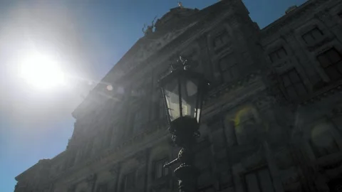 Front of the Royal Palace on Dam Square in the sunlight Vídeo Stock 277955675