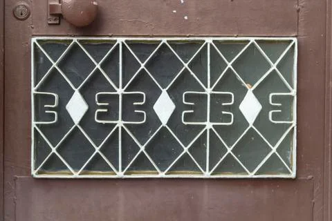 Front shoot of open brown colored metal door part with traditional turkish pa Foto stock