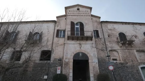 Front view of the ancient medieval castle of Fornelli, Molise, March 5, 2026 Stockbeeldmateriaal 334679244