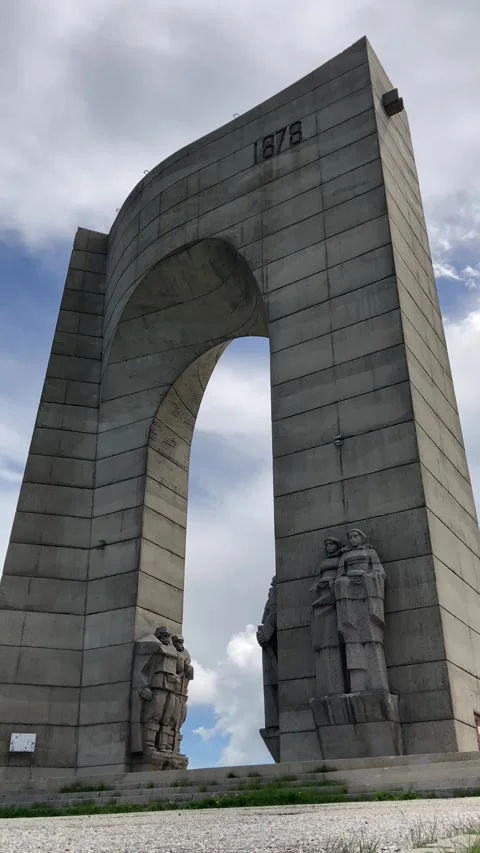 Front view of the famous Arch of Freedom monument - Bulgaria Stock Footage 280050866