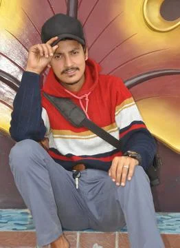 Front view of a Indian young guy looking at camera  Foto stock