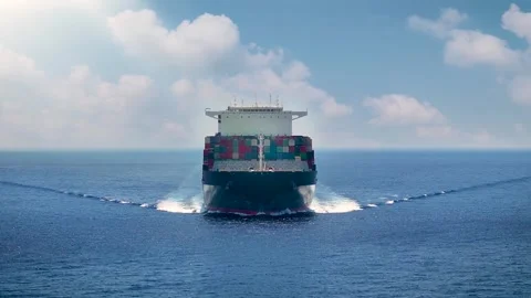 Front view of a large and heavy loaded container cargo ship in motion Video stock 263140138