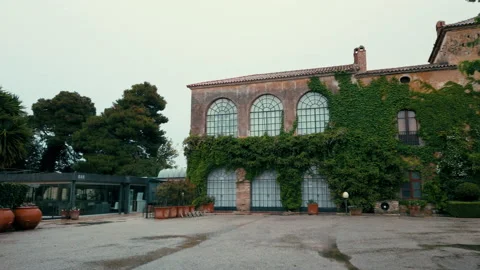 Front view of the NETTUNO Restaurant in the Temples of Paestum Stock Footage 153357552