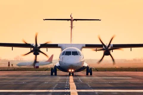 Front view of propeller airplane 스톡 사진