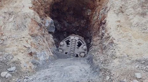 Front view of small tunnel boring machine on construction site. Foto stock