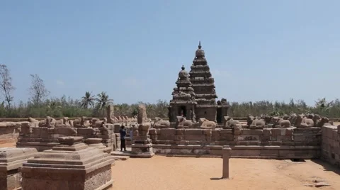 Front view wide shot of Ancient temple of Mahabalipuram Stock Footage 61200846