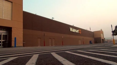Front of walmart Vídeos de archivo 45300438