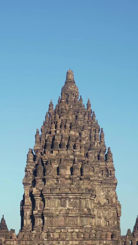 Frontal vertical view highlights the tiered stone crown and intricate sacre.. Stock Footage 341544632