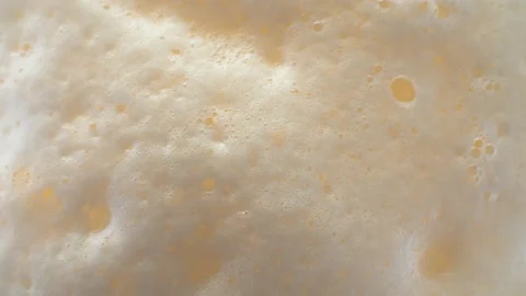 Froth on the surface of beer Video stock 135365266