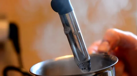 Frothing milk Video stock 47484740