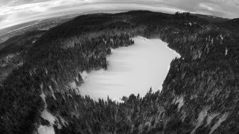 Frozen Lake Vidéo 79841149