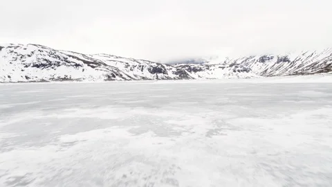 Frozen Lake Vídeo Stock 88636805
