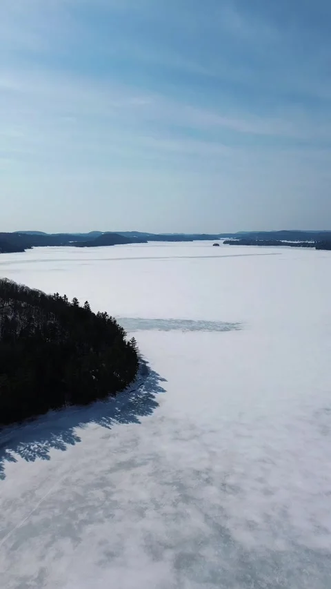 Frozen lake Quebec, Canada Video stock 309513742