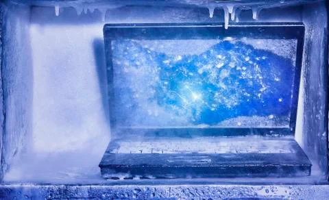 Frozen laptop computer Foto stock
