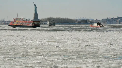 Frozen New York 03 Stock Footage 34353693