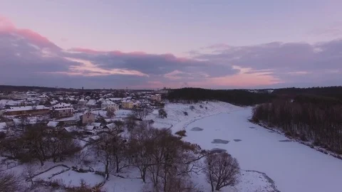 Frozen river near the town Stockbeeldmateriaal 70337280