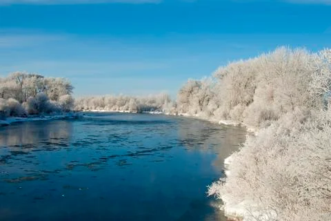 Frozen river 스톡 사진