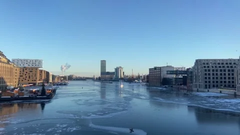 Frozen Spree river view from Oberbaum Bridge in Berlin January 11 2026 Stock Footage 327665501