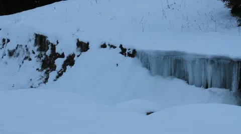 Frozen waterfall Video stock 21879432