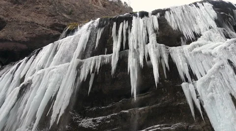 Frozen waterfall Stockbeeldmateriaal 58508358