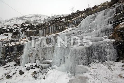 Frozen waterfall Stock Photos