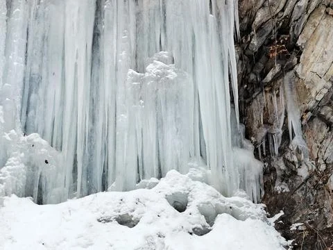Frozen waterfall on the scale Foto stock