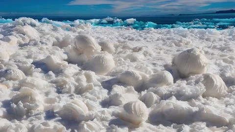 Frozen waves wallpaper Stock Illustration