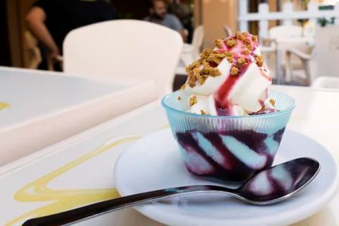 Frozen yogurt 스톡 사진