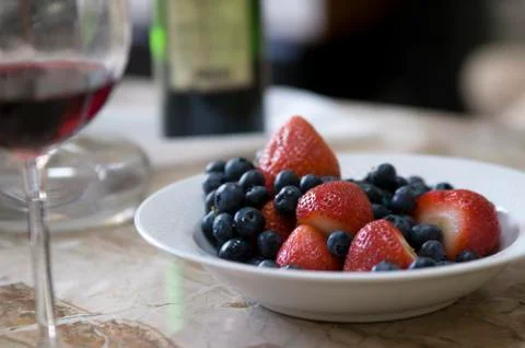 Fruit and Wine 库存照片