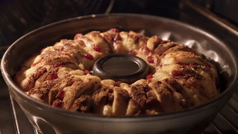 Fruit-cake time lapse in oven Stock Footage 221174774