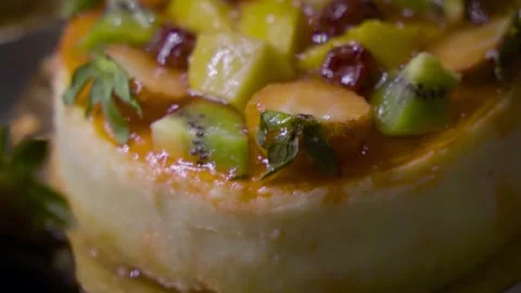 Fruit cakes lined up side by side Vidéo 278488450